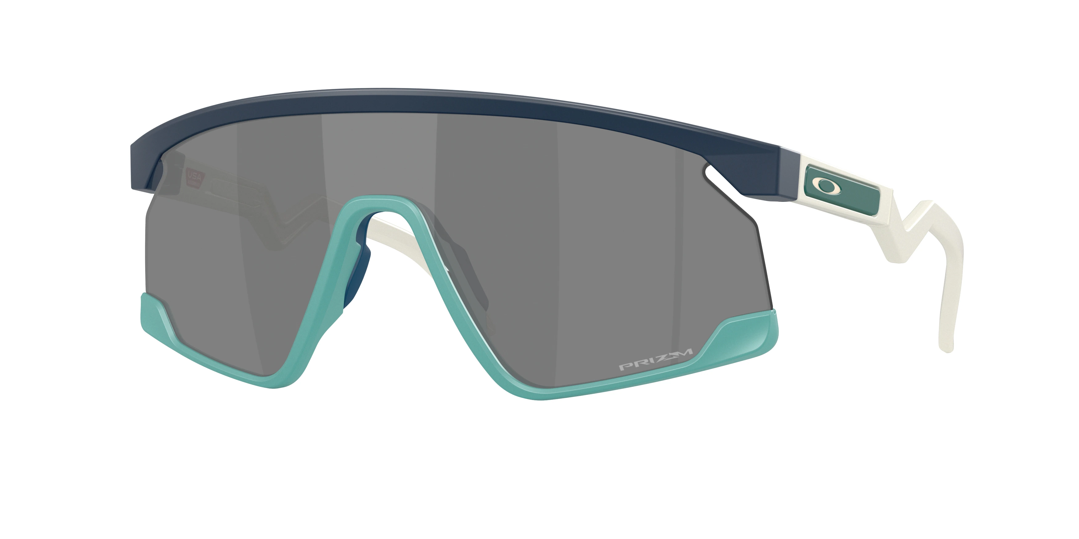 Солнцезащитные очки Oakley  