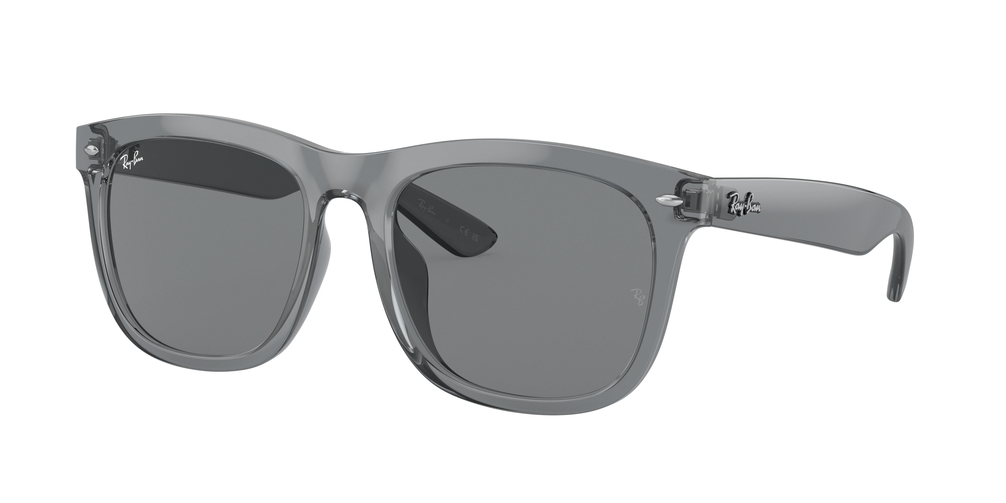 Солнцезащитные очки Ray-Ban  