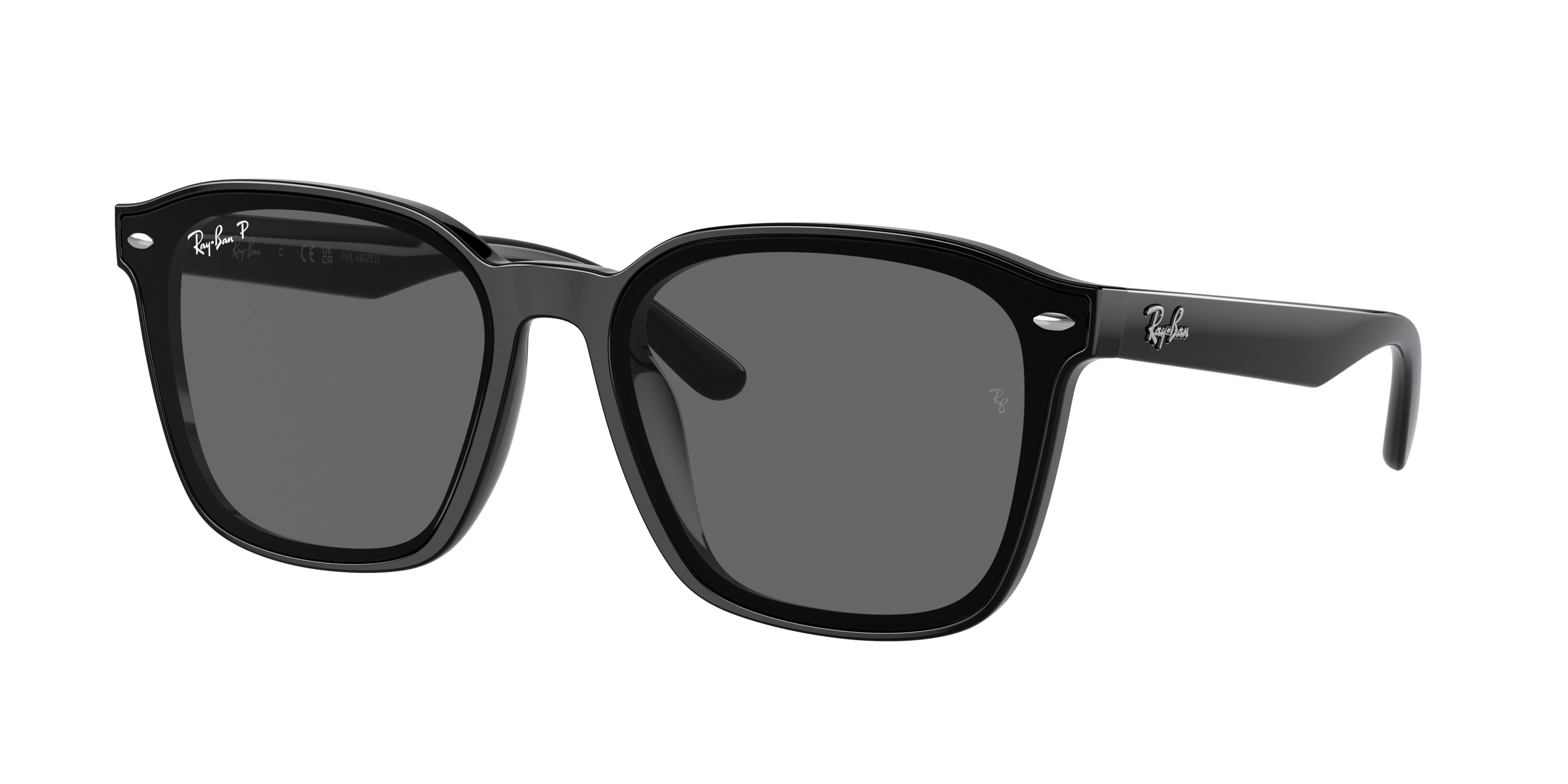 Солнцезащитные очки Ray-Ban  