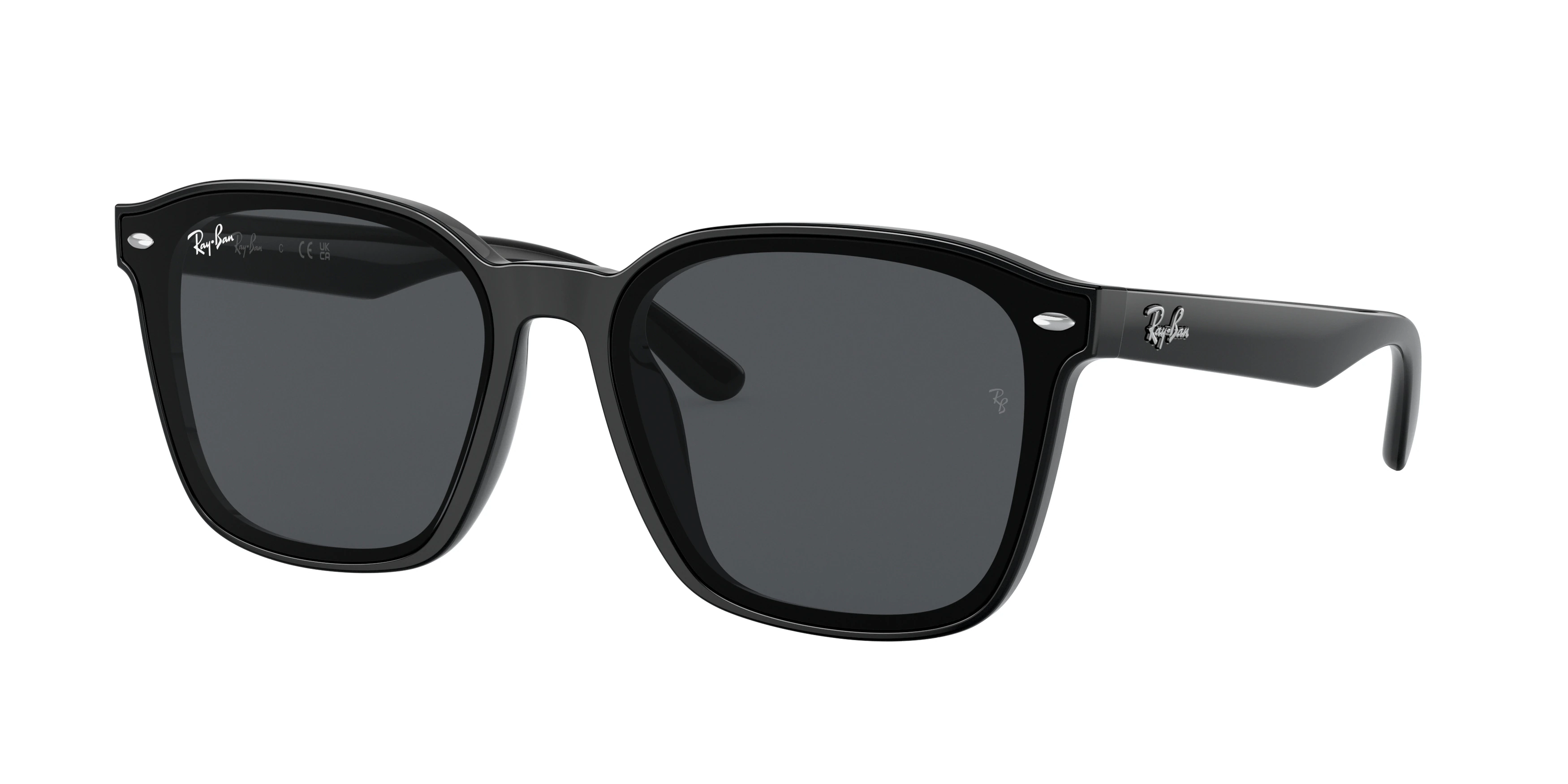 Солнцезащитные очки Ray-Ban  