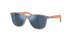 Солнцезащитные очки Ray-Ban  