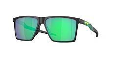 Солнцезащитные очки Oakley  