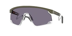 Солнцезащитные очки Oakley