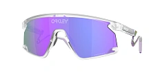 Солнцезащитные очки Oakley