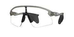 Солнцезащитные очки Oakley  