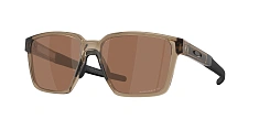 Солнцезащитные очки Oakley